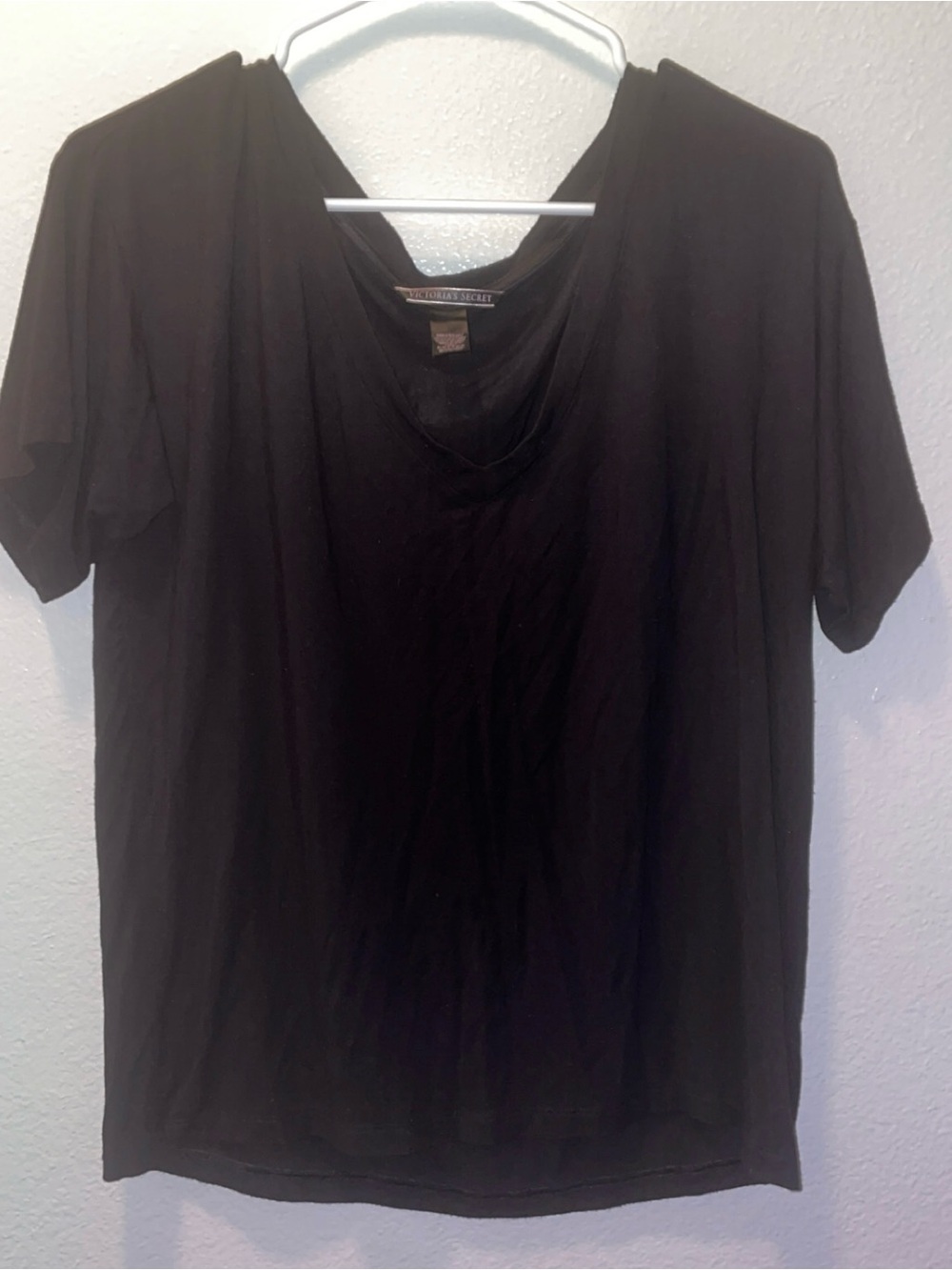 Victoria's Secret Black V-Neck Short Sleeve Tee - Classic Fit